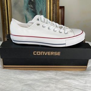 Converse (women’s)